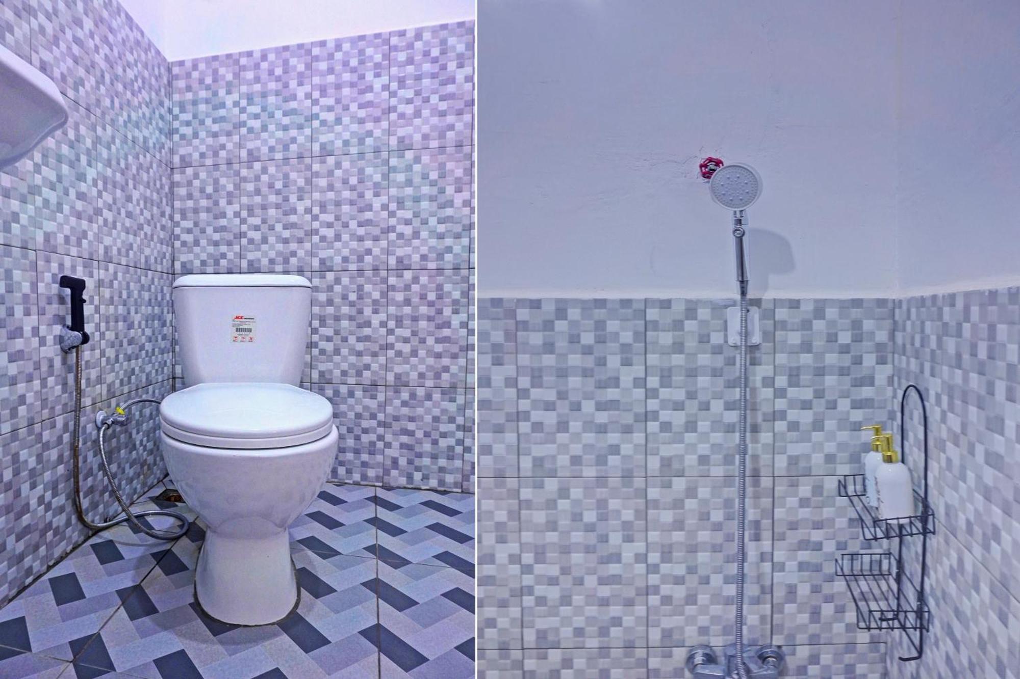 Super Oyo 92518 De Luna Hotel Banjarbaru ภายนอก รูปภาพ